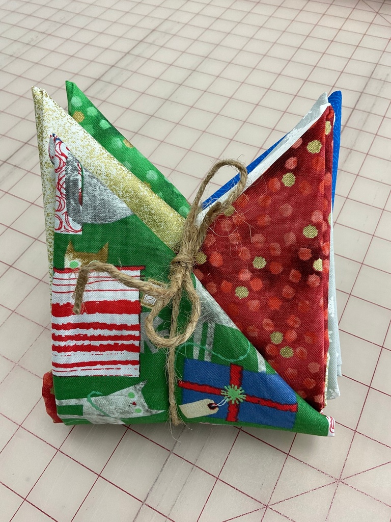 Fat Quarter Tulip Christmas
