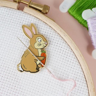 [RNM50] Rabbit Needle Minder