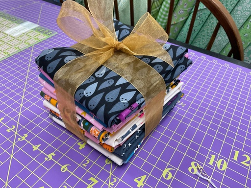 Spooky Darlings 1/2 yard bundle