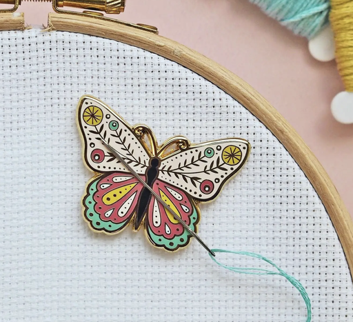 [BUNM33] Needle Minder - Butterfly